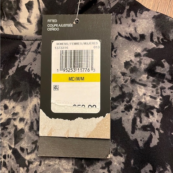 Under Armour Printed Crop Shirt New - Picture 5 of 5